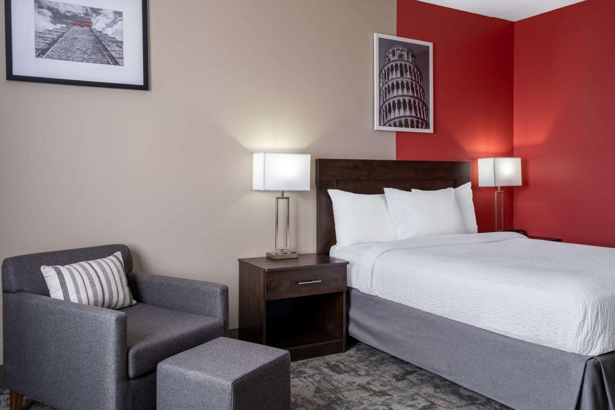 Ramada by Wyndham Thunder Bay Airlane Hotel Dış mekan fotoğraf